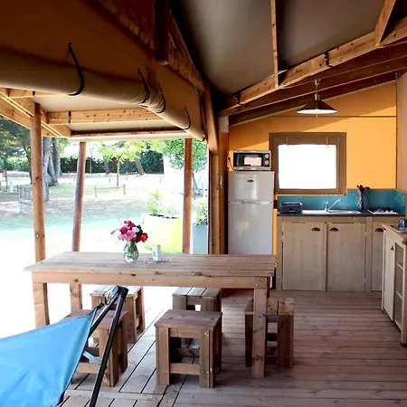 Bel Air Campeggio La Flotte