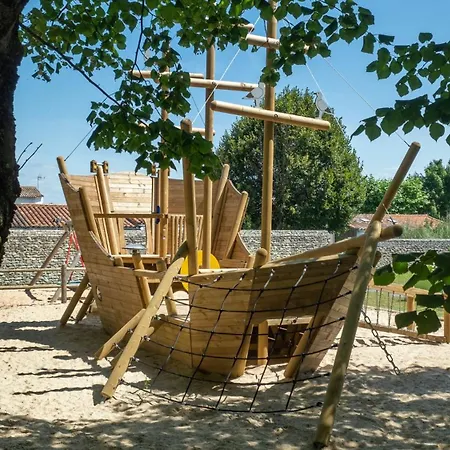Camping Domaine Residentiel De Plein Air Bel Air *